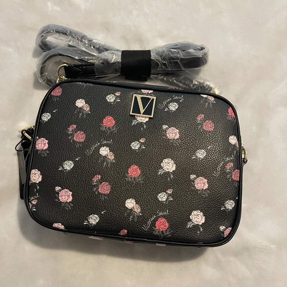 V.S crossbody